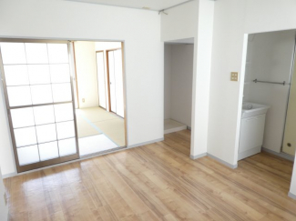 【居間・リビング】