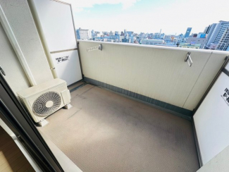 【バルコニー】