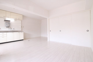 【居間・リビング】