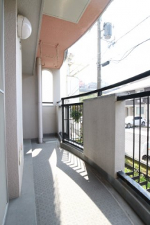【バルコニー】