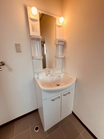 【洗面所】