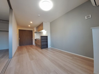 【居間・リビング】