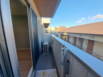 【バルコニー】