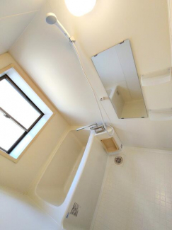 南宇和郡愛南町城辺甲のアパートの画像