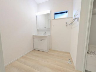 伊予市下吾川の新築一戸建ての画像