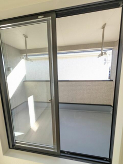 スペースをしっかり確保　ご家族のお洗濯・お布団もまとめて干せ