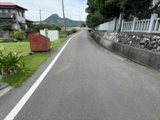 東側道路