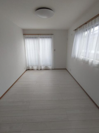 松山市須賀町の一戸建ての画像