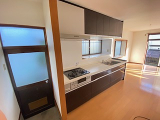 左ドアはお勝手口