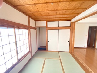 い草の香りが落ち着く素敵な和室です