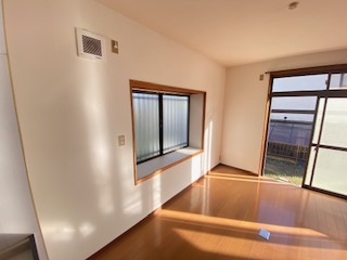 【居間・リビング】