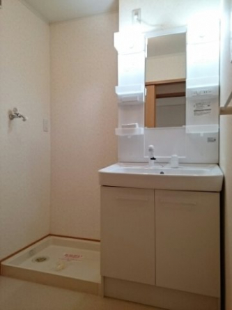 広い洗面スペース