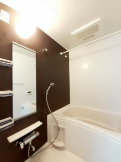 お風呂で日々の疲れを落としましょう