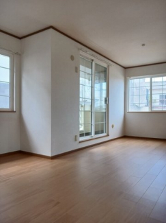 明るい色調の室内です