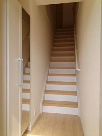 落ち着いた玄関です