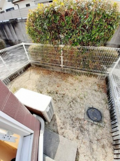 お庭の付いた物件です