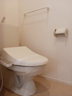 シンプルで使いやすいトイレです