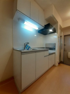 コンパクトなキッチンで掃除もラクラク