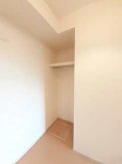 小物を収納するのに便利です