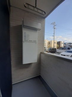 開放的で明るい空間を演出してくれるバルコニーです