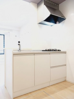 コンパクトなキッチンで掃除もラクラク