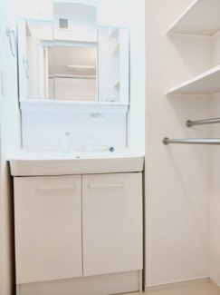 広い洗面スペース