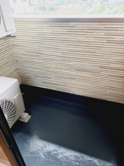 開放的で明るい空間を演出してくれるバルコニーです