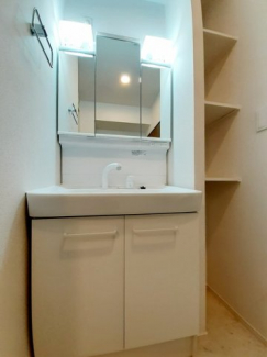 広い洗面スペース