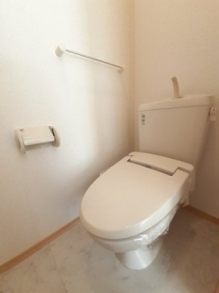 ゆったりとした空間のトイレです