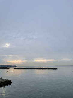 郡家の海の前3階建鉄筋の画像