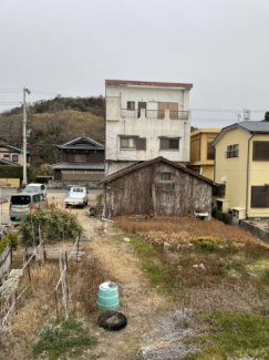 郡家の海の前3階建鉄筋の画像