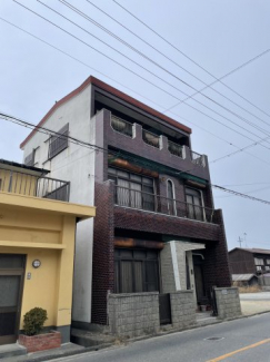 郡家の海の前3階建鉄筋の画像