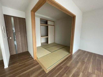 リビングの続き間。