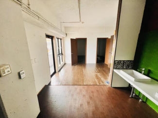 松山市南久米町の店舗の画像