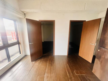 松山市南久米町の店舗の画像