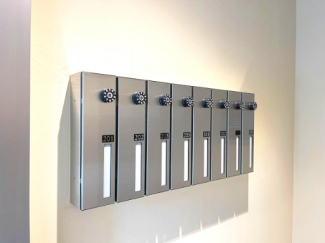 ★ロック付きポスト