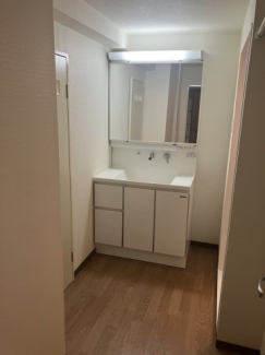 【独立洗面台】