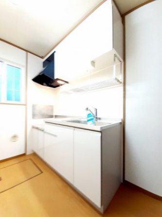 コンパクトなキッチンで掃除もラクラク