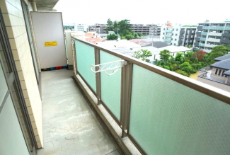 【バルコニー】