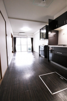 【居間・リビング】