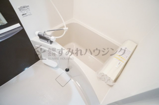 参考、同建物・反転間取りの号室