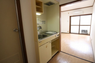 【居間・リビング】