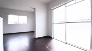 写真は別部屋です(^^)