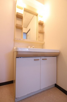 【洗面所】
