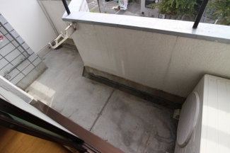 【バルコニー】