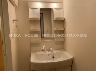 スペースが確保できる洗面所です