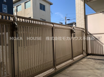 広々としたバルコニーです