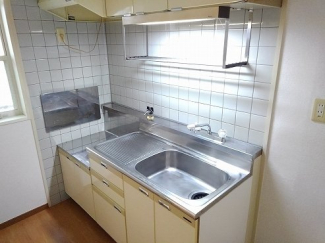 キッチンでお料理をお楽しみください