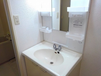 脱衣スペースもあります