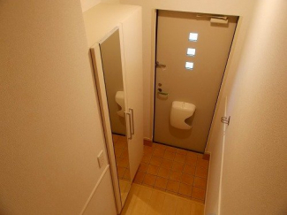 ゆったりとした玄関です